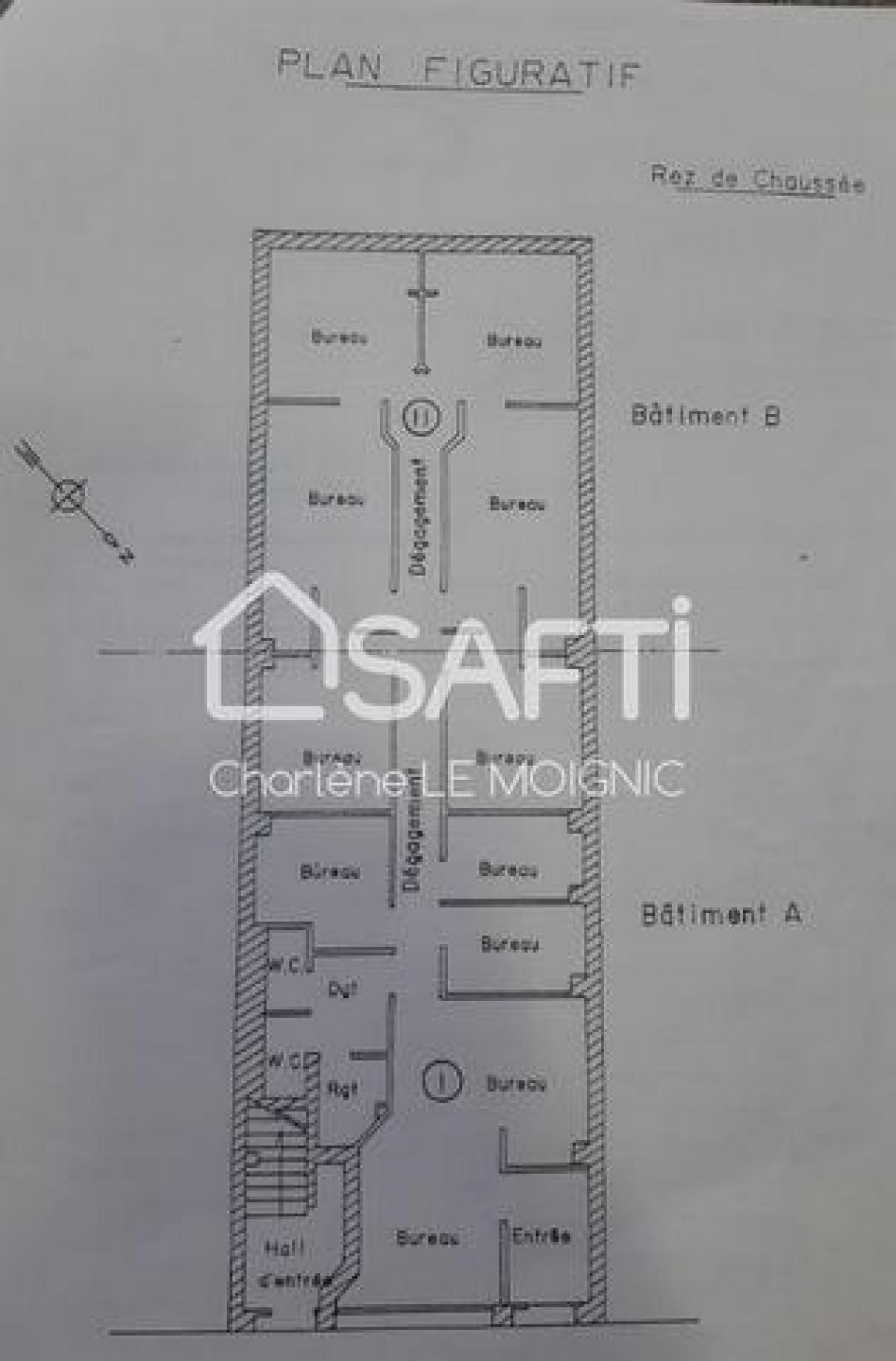 Picture of Office For Sale in Saint-Brieuc, Bretagne, France