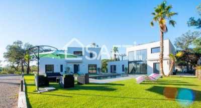 Home For Sale in Grimaud, France