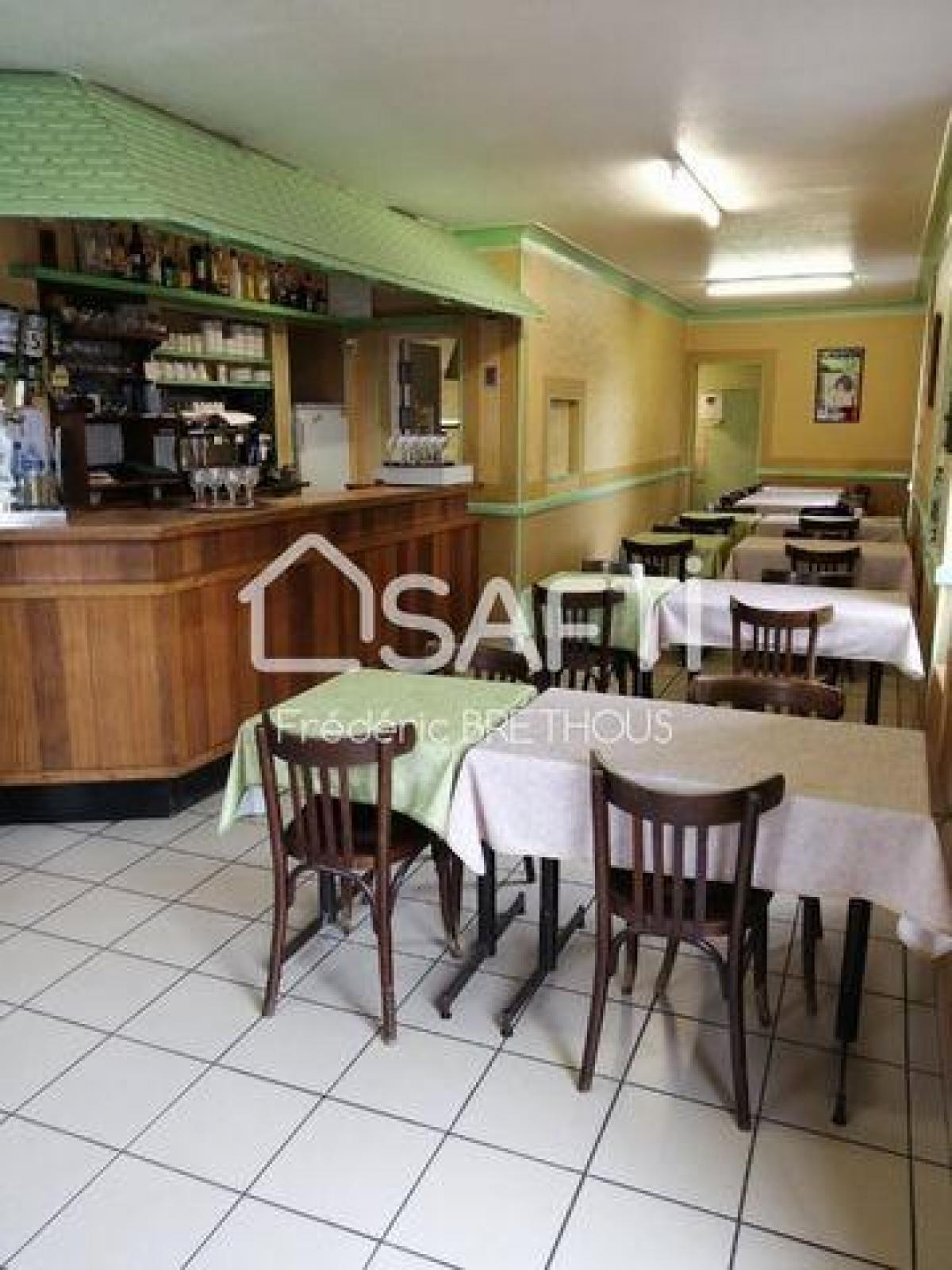 Picture of Office For Sale in Hagetmau, Aquitaine, France