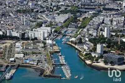 Industrial For Sale in Lorient, France