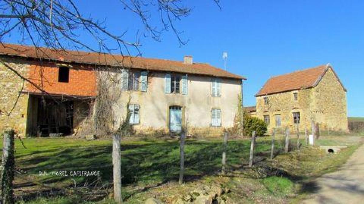 Picture of Home For Sale in Marcigny, Bourgogne, France