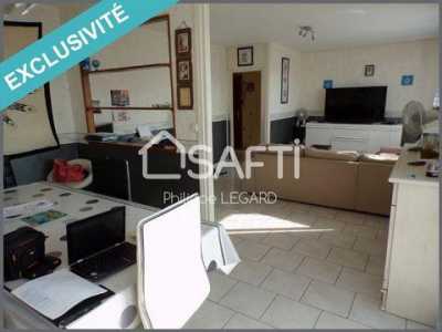 Apartment For Sale in Laon, France