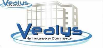 Retail For Sale in Autun, France