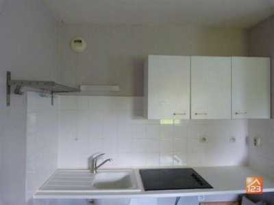 Condo For Sale in Laon, France