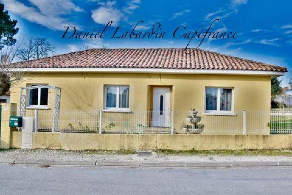 Picture of Home For Sale in Casteljaloux, Aquitaine, France