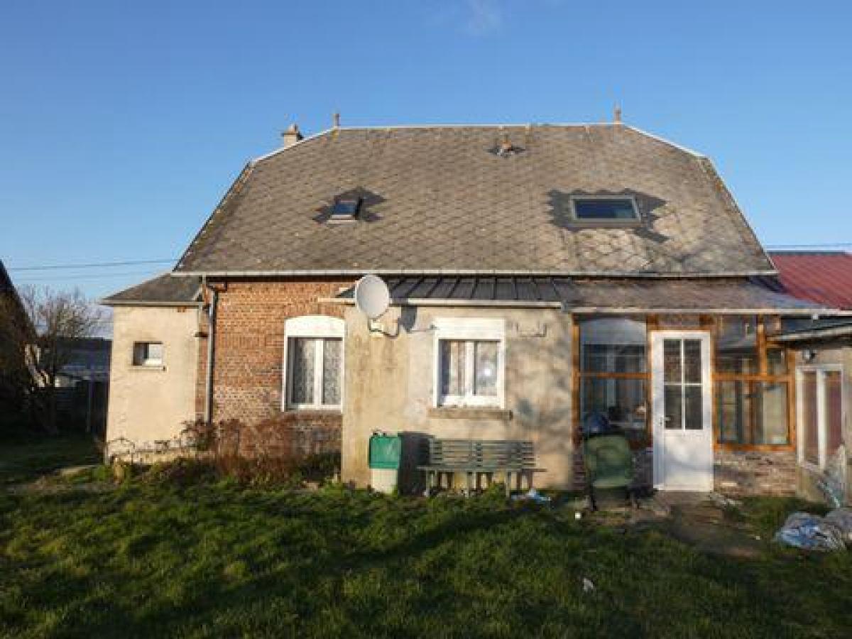 Picture of Home For Sale in Roisel, Picardie, France