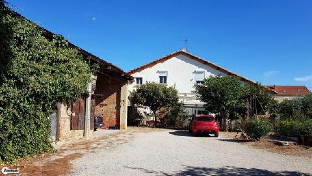 Picture of Home For Sale in Salleles D'Aude, Languedoc Roussillon, France