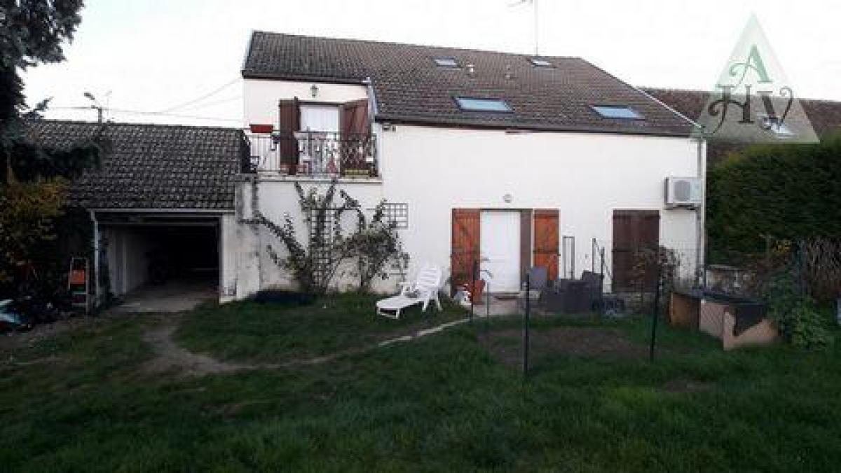 Picture of Industrial For Sale in Sens, Bourgogne, France