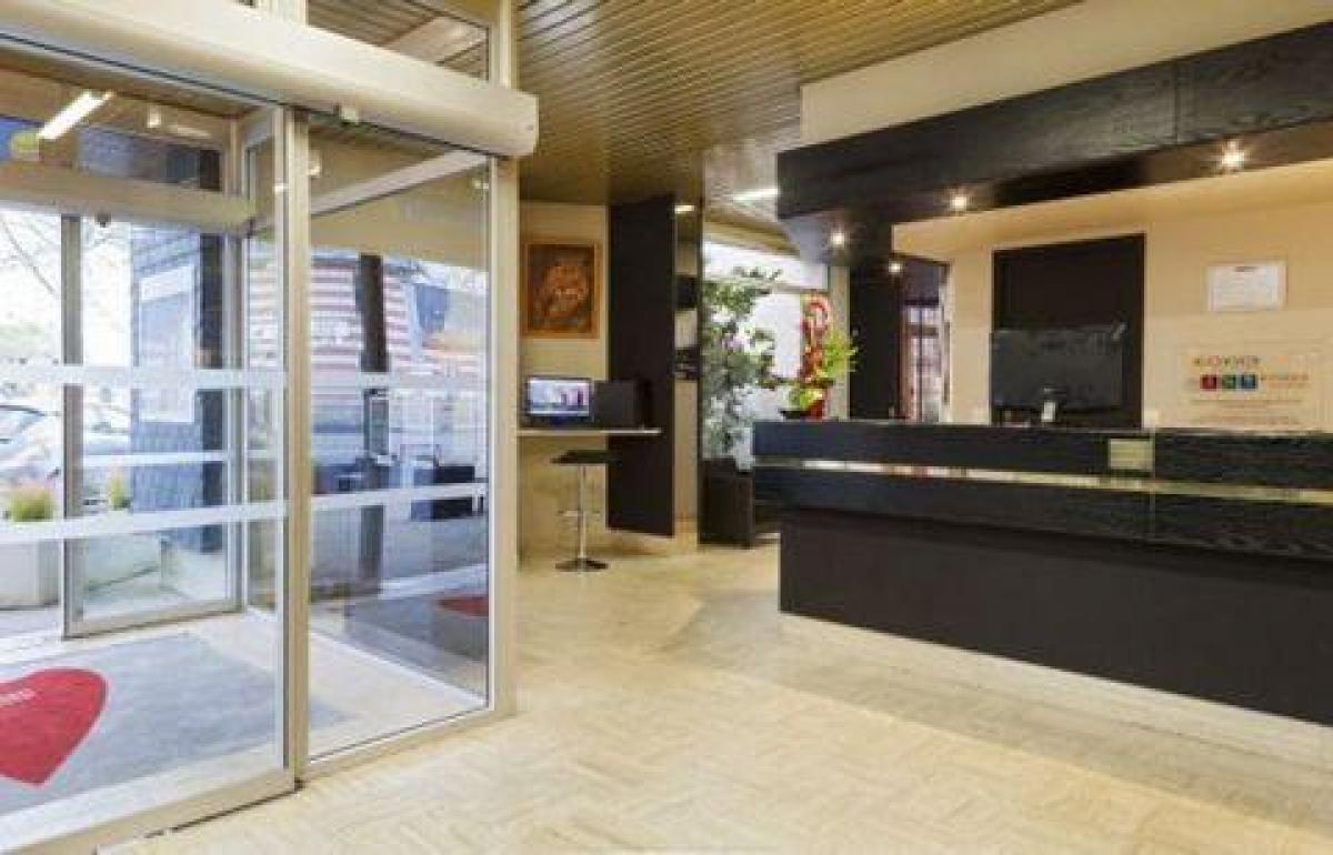 Picture of Office For Sale in Quimper, Bretagne, France