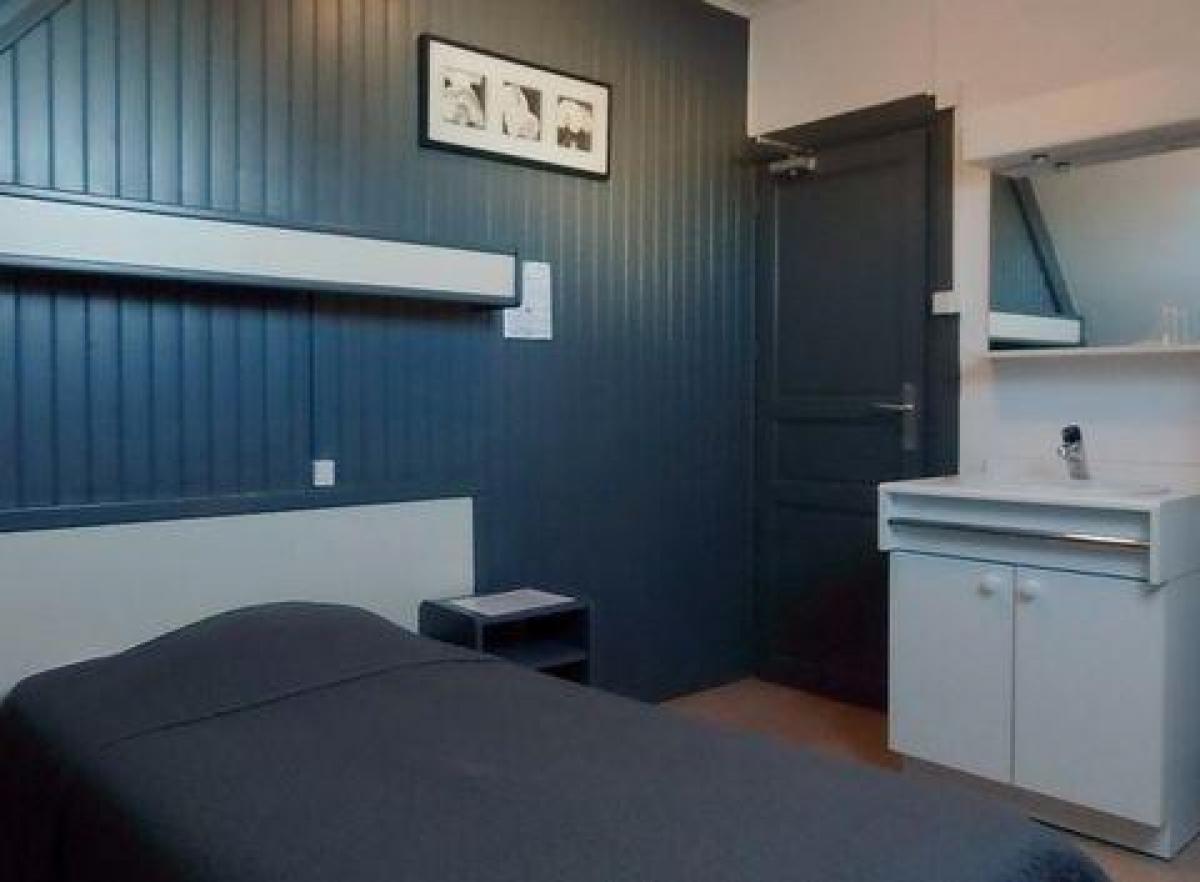 Picture of Office For Sale in Brest, Bretagne, France