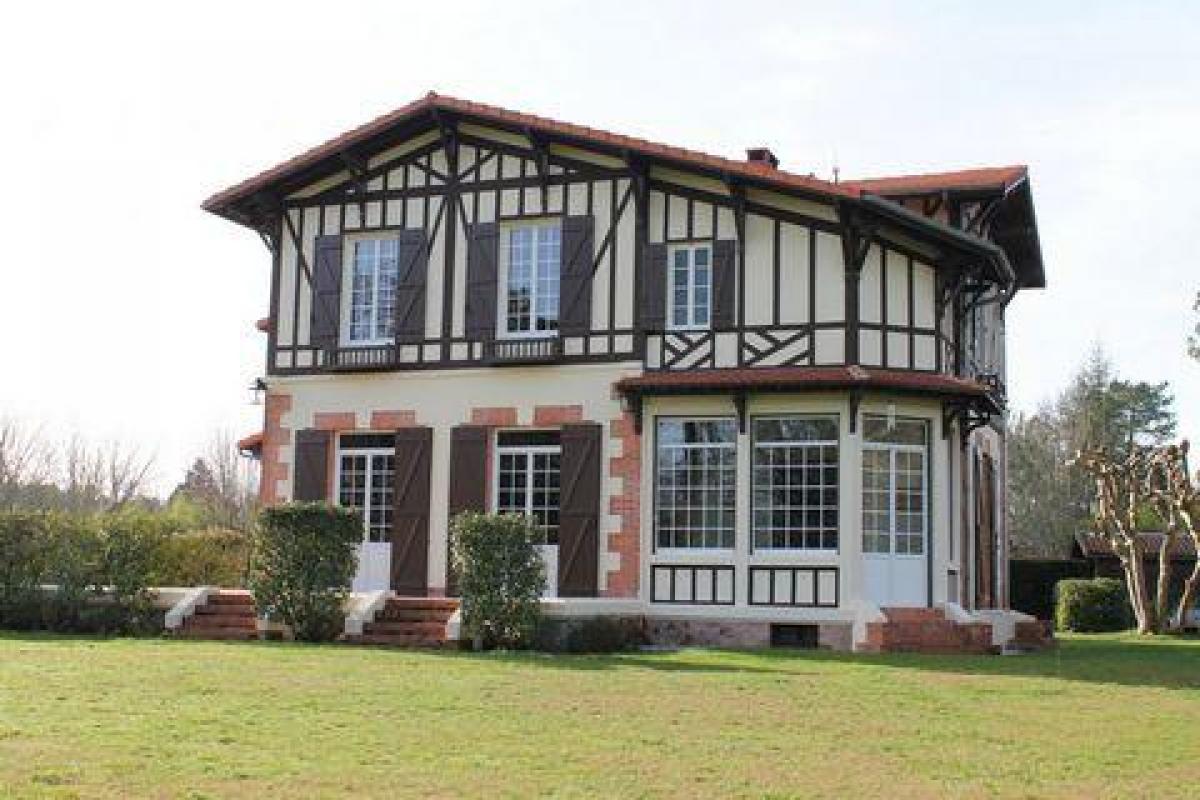 Picture of Home For Sale in Escource, Aquitaine, France