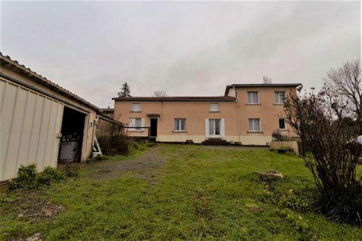 Picture of Home For Sale in La Chapelle Baton, Poitou Charentes, France