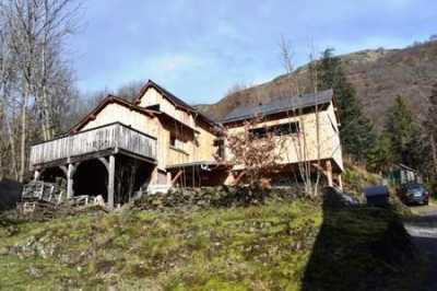 Home For Sale in Fos, France