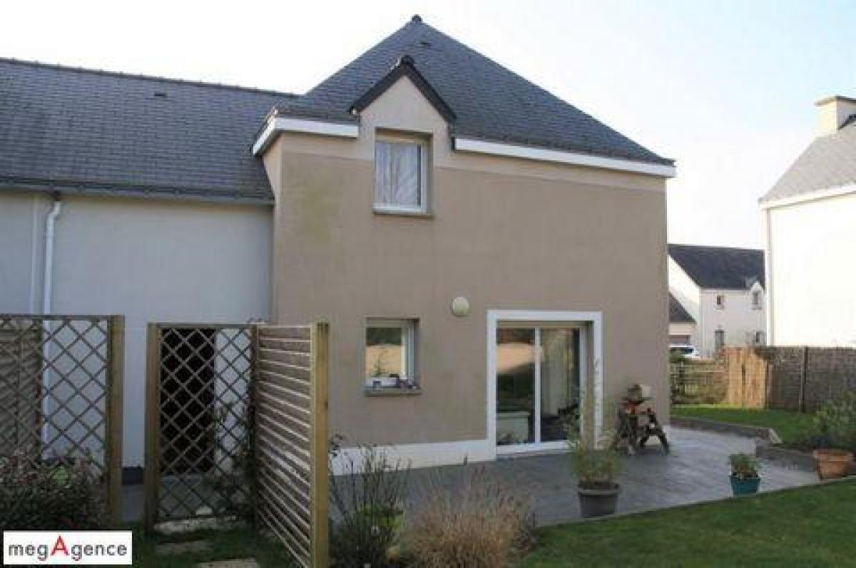 Picture of Home For Sale in Lorient, Bretagne, France