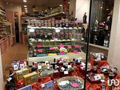 Office For Sale in La Bourboule, France