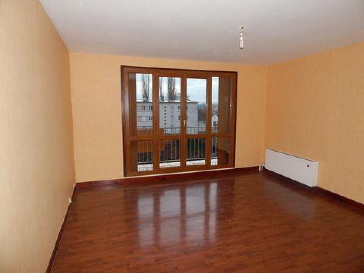 Picture of Apartment For Sale in Sens, Bourgogne, France