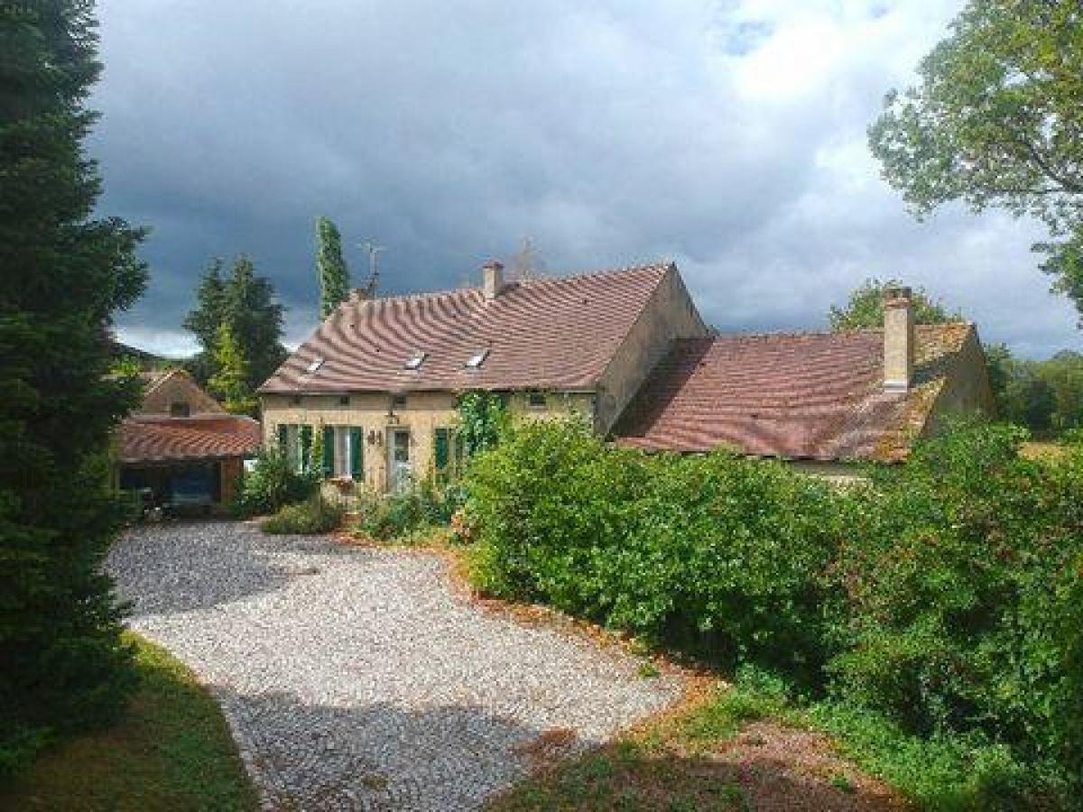 Picture of Home For Sale in Avallon, Bourgogne, France