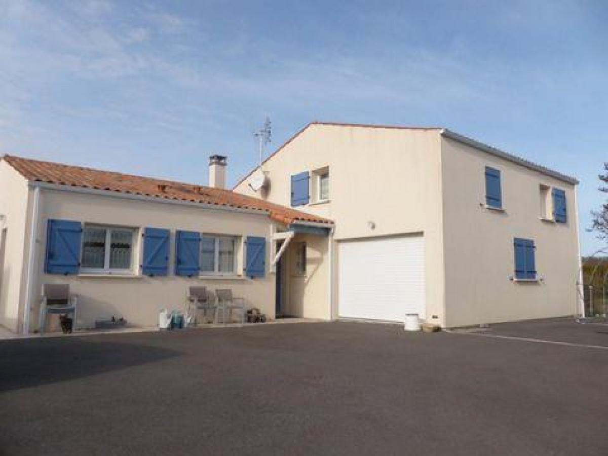 Picture of Home For Sale in Cozes, Poitou Charentes, France