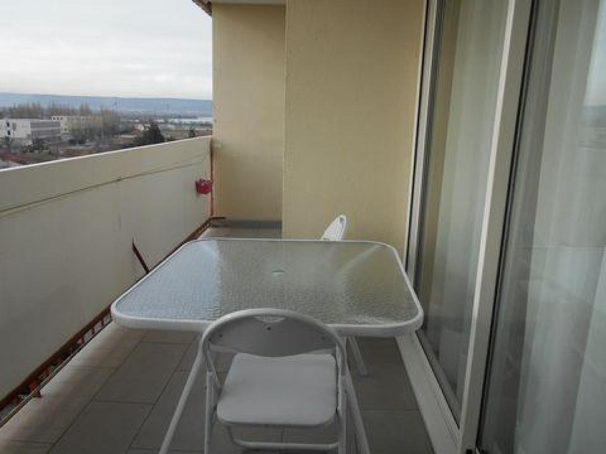 Picture of Apartment For Sale in Marignane, Provence-Alpes-Cote d'Azur, France