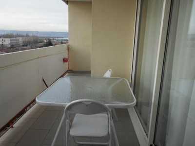 Apartment For Sale in Marignane, France