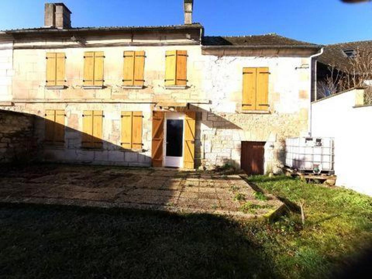 Picture of Home For Sale in Nucourt, Picardie, France