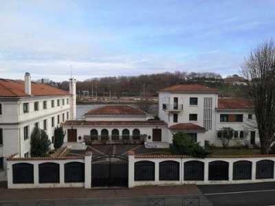 Condo For Sale in Bayonne, France