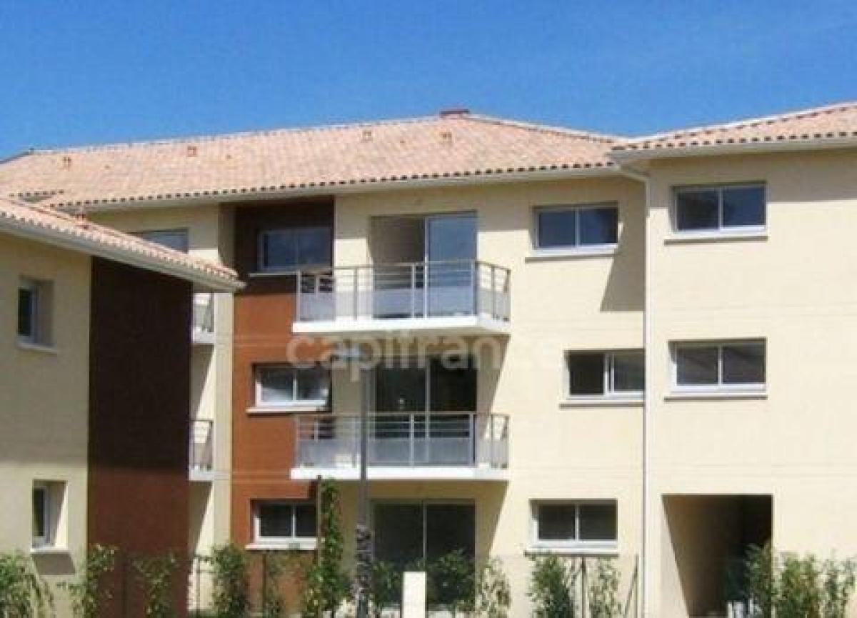 Picture of Condo For Sale in Coutras, Aquitaine, France