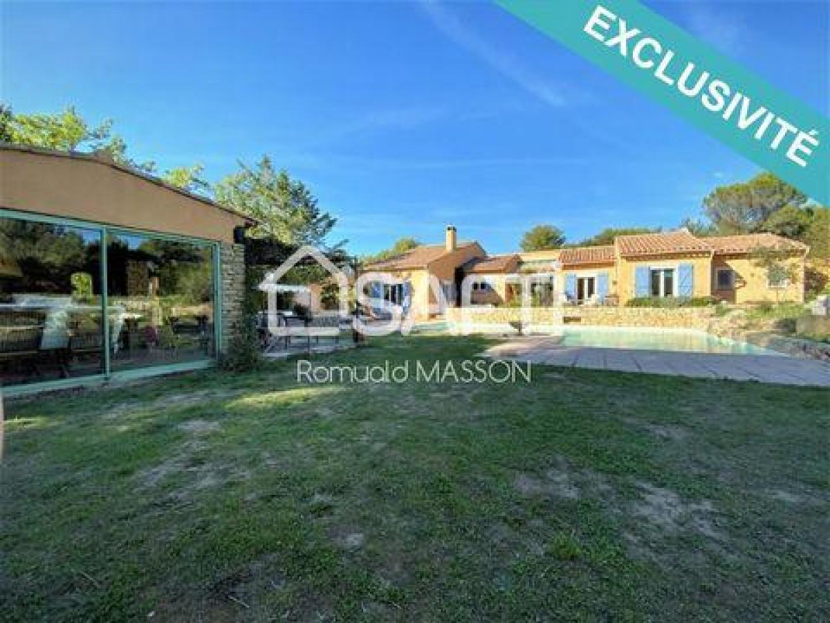 Picture of Home For Sale in Signes, Provence-Alpes-Cote d'Azur, France