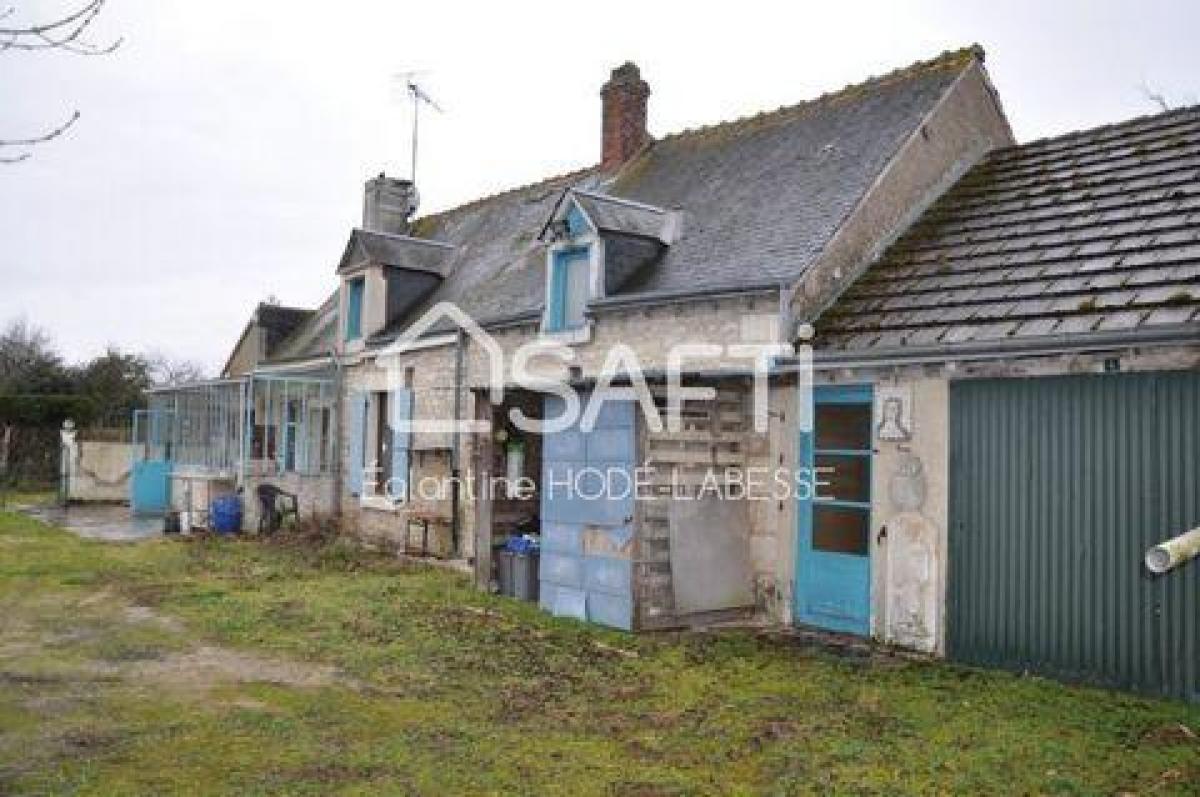 Picture of Home For Sale in Issoudun, Centre, France