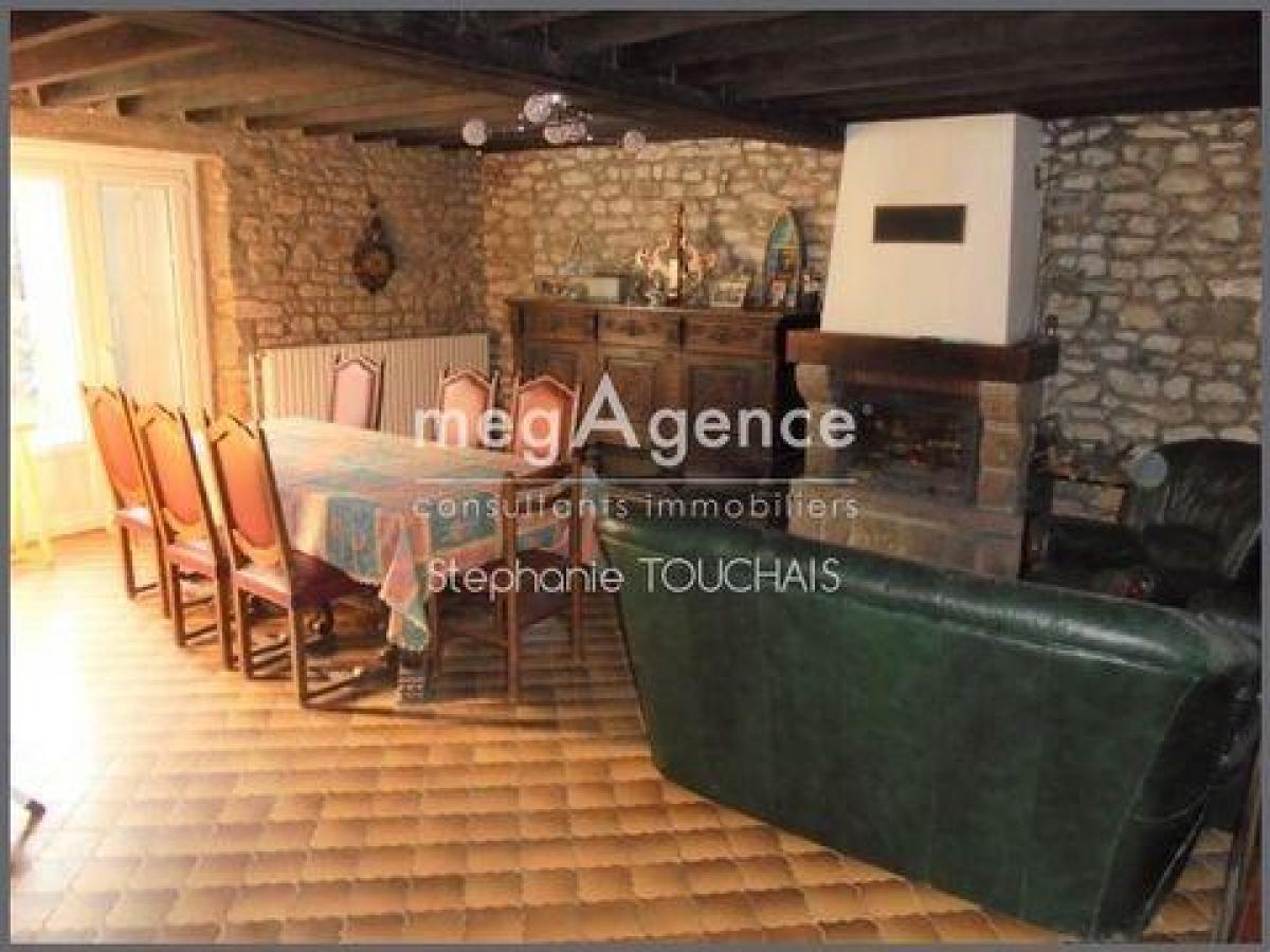 Picture of Home For Sale in Le Loroux, Bretagne, France