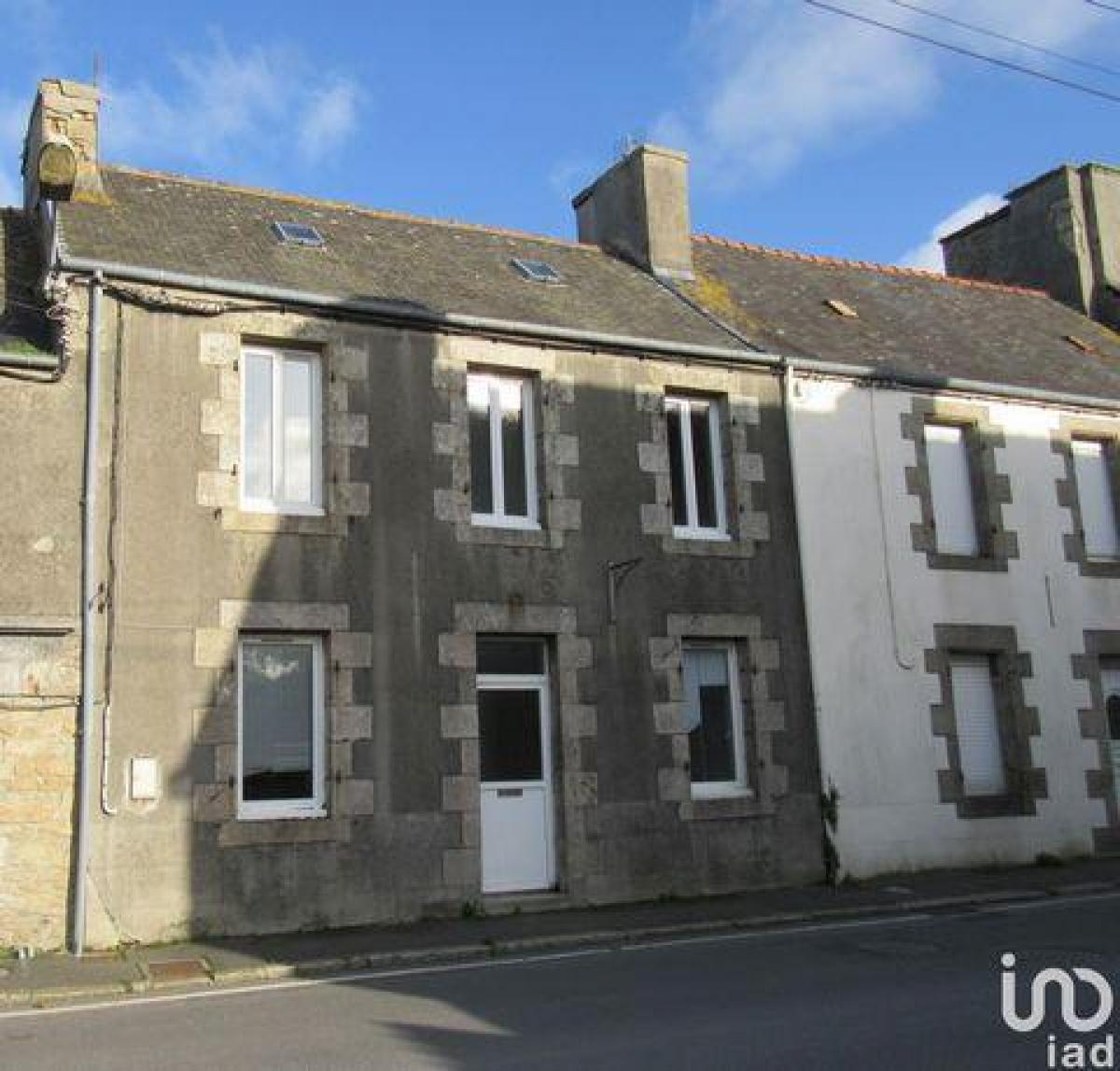Picture of Home For Sale in Plouescat, Bretagne, France