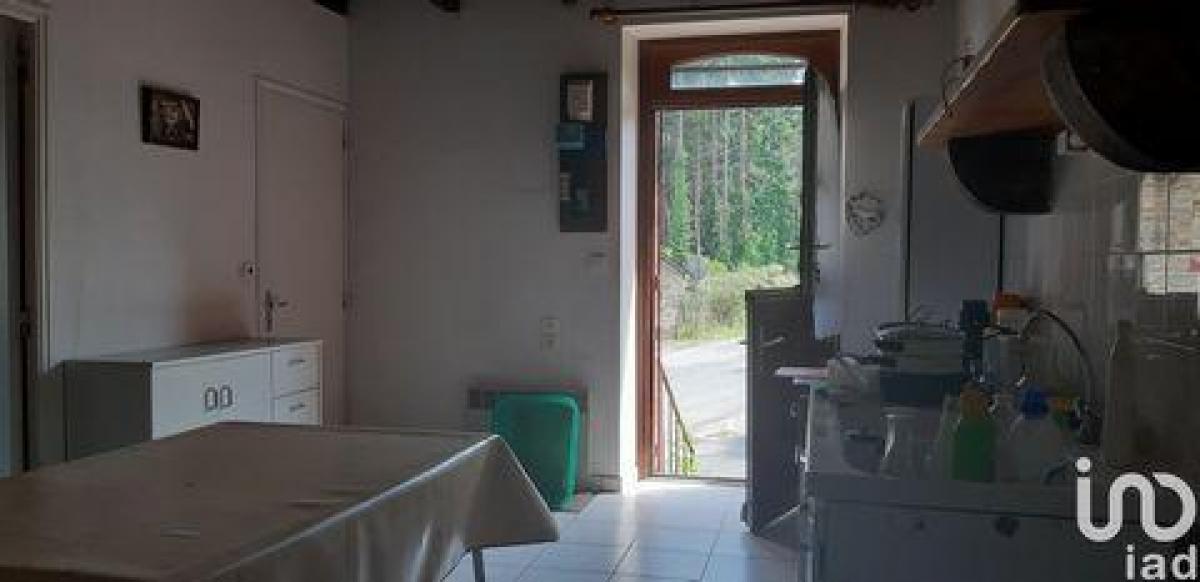 Picture of Home For Sale in Langon, Centre, France