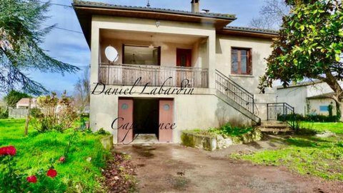 Picture of Home For Sale in Damazan, Aquitaine, France