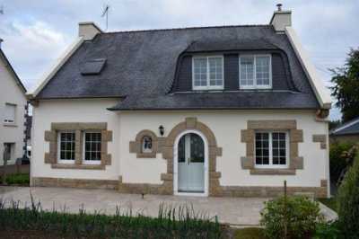 Home For Sale in Ploufragan, France