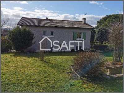 Home For Sale in Villeneuve, France