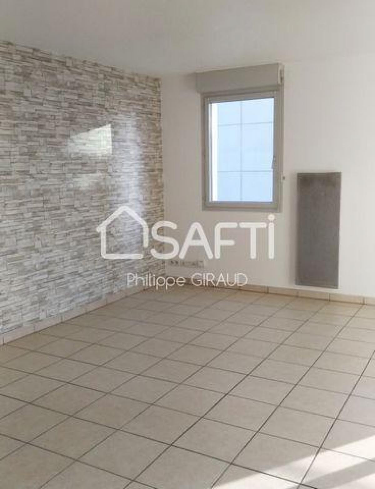 Picture of Apartment For Sale in Tours, Touraine, France