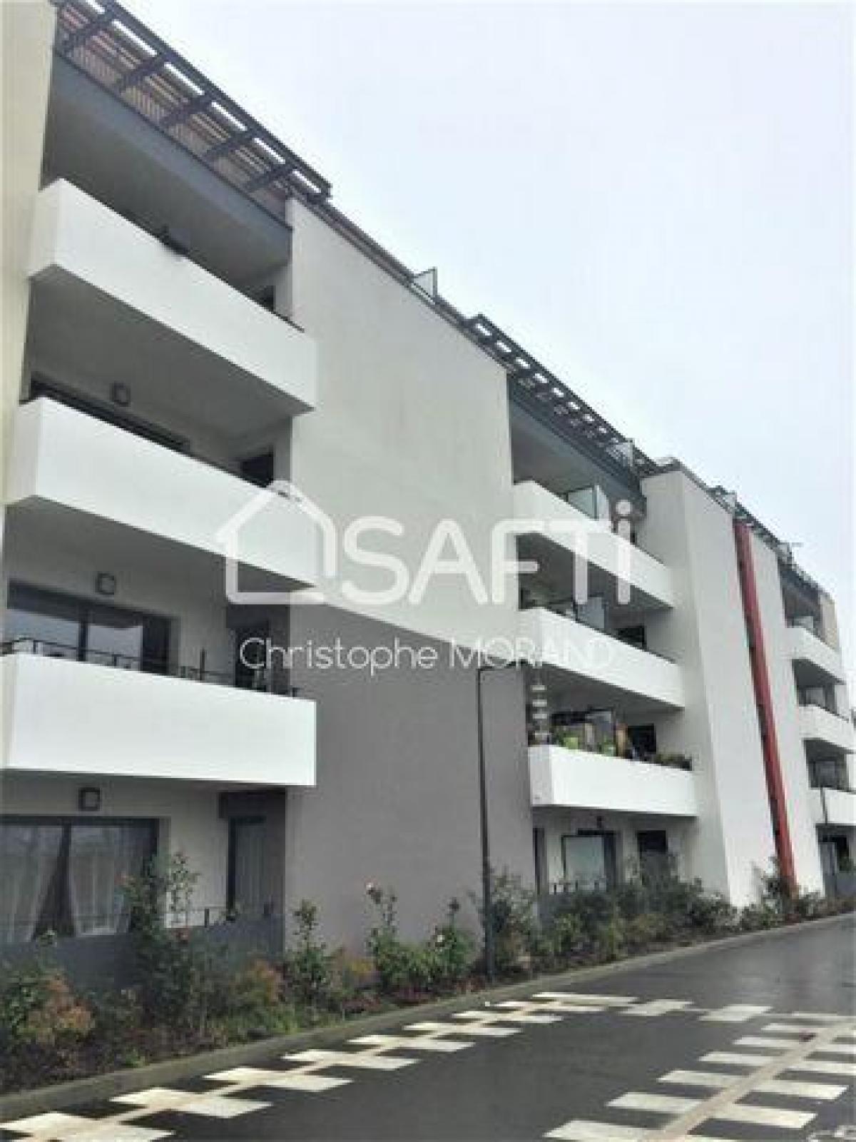 Picture of Apartment For Sale in Merignac, Poitou Charentes, France