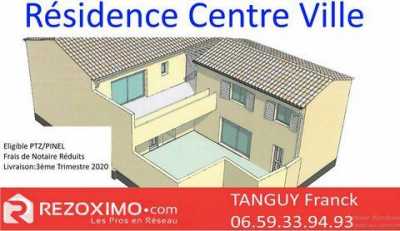 Condo For Sale in Pertuis, France