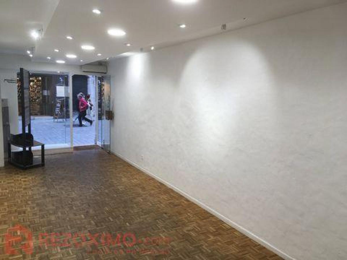 Picture of Office For Sale in Pau, Aquitaine, France