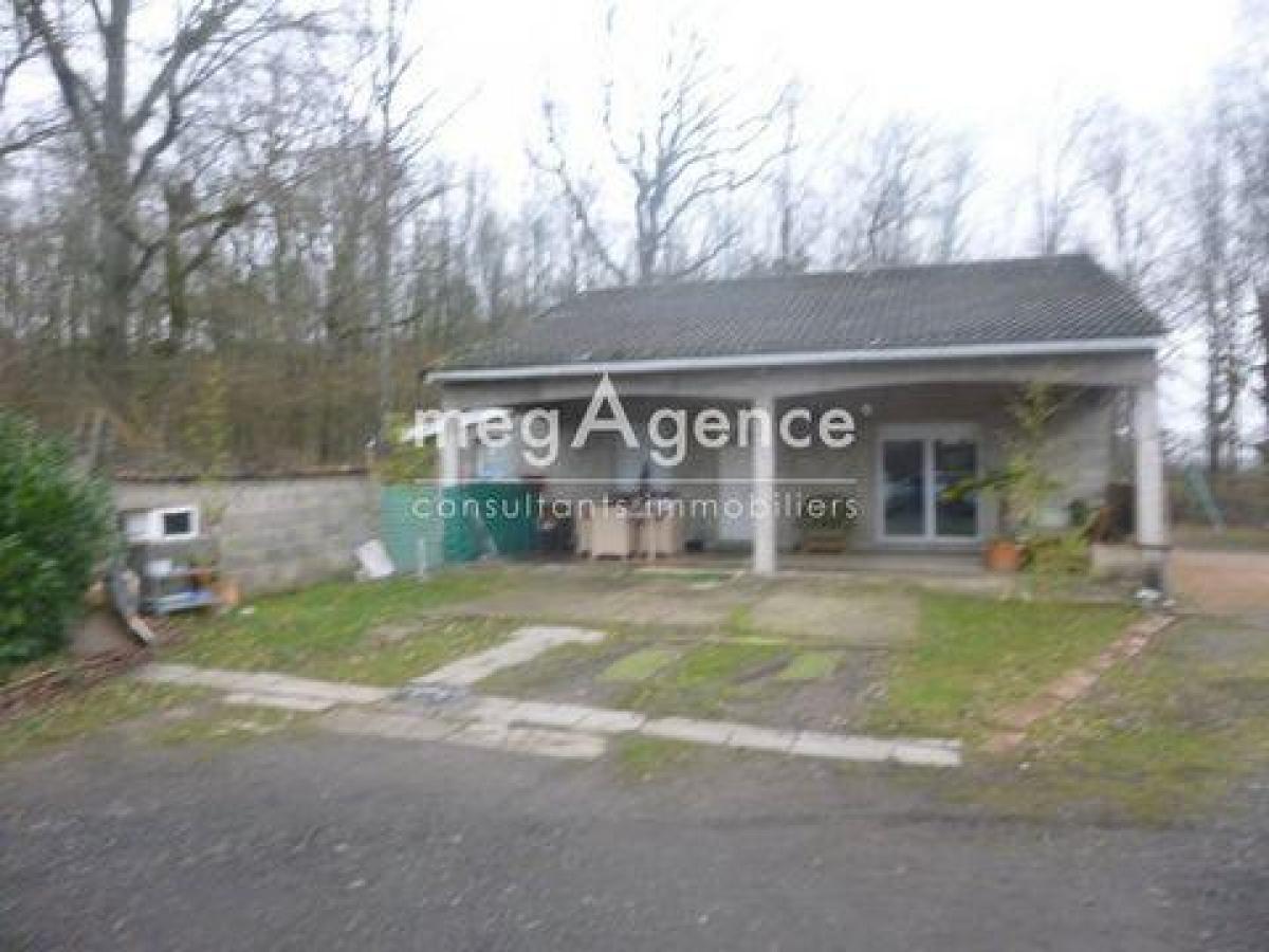 Picture of Home For Sale in Lezoux, Auvergne, France