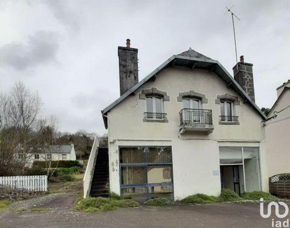 Picture of Home For Sale in Briec, Bretagne, France