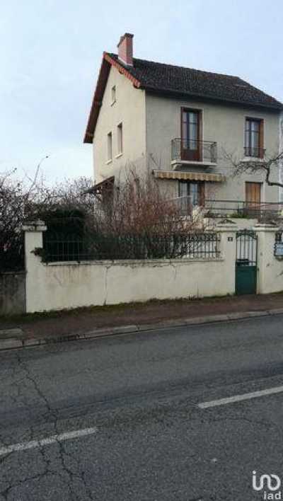 Home For Sale in Cusset, France