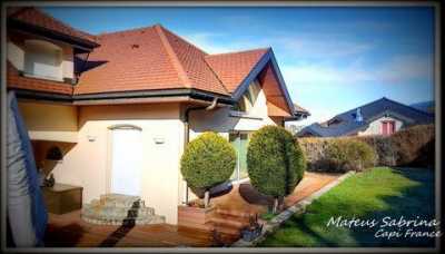 Home For Sale in Beaumont, France