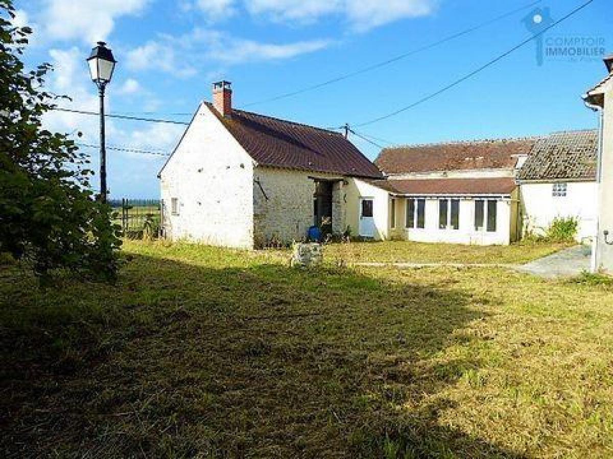 Picture of Home For Sale in Puiseaux, Centre, France