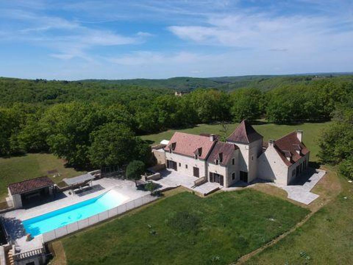 Picture of Home For Sale in Gourdon, Auvergne, France