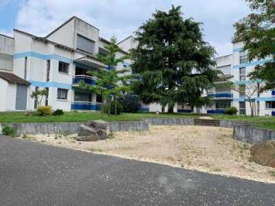 Apartment For Sale in Chatellerault, France