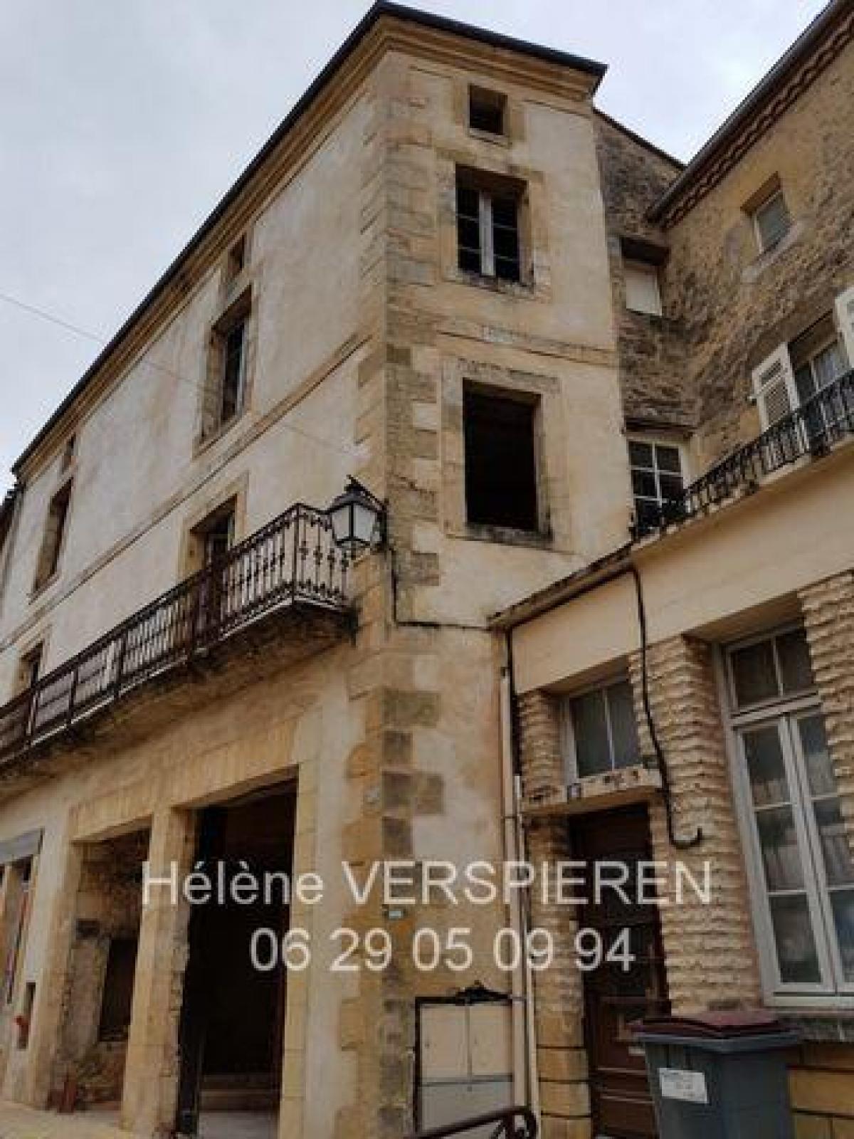 Picture of Home For Sale in Belves, Aquitaine, France