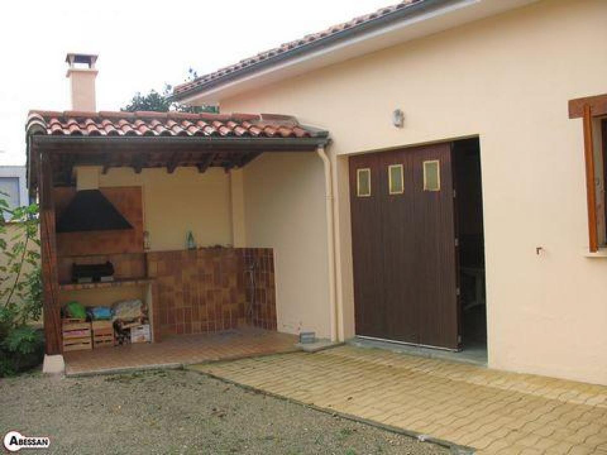 Picture of Home For Sale in Castelnau Magnoac, Midi Pyrenees, France