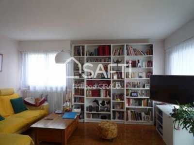 Apartment For Sale in Tours, France