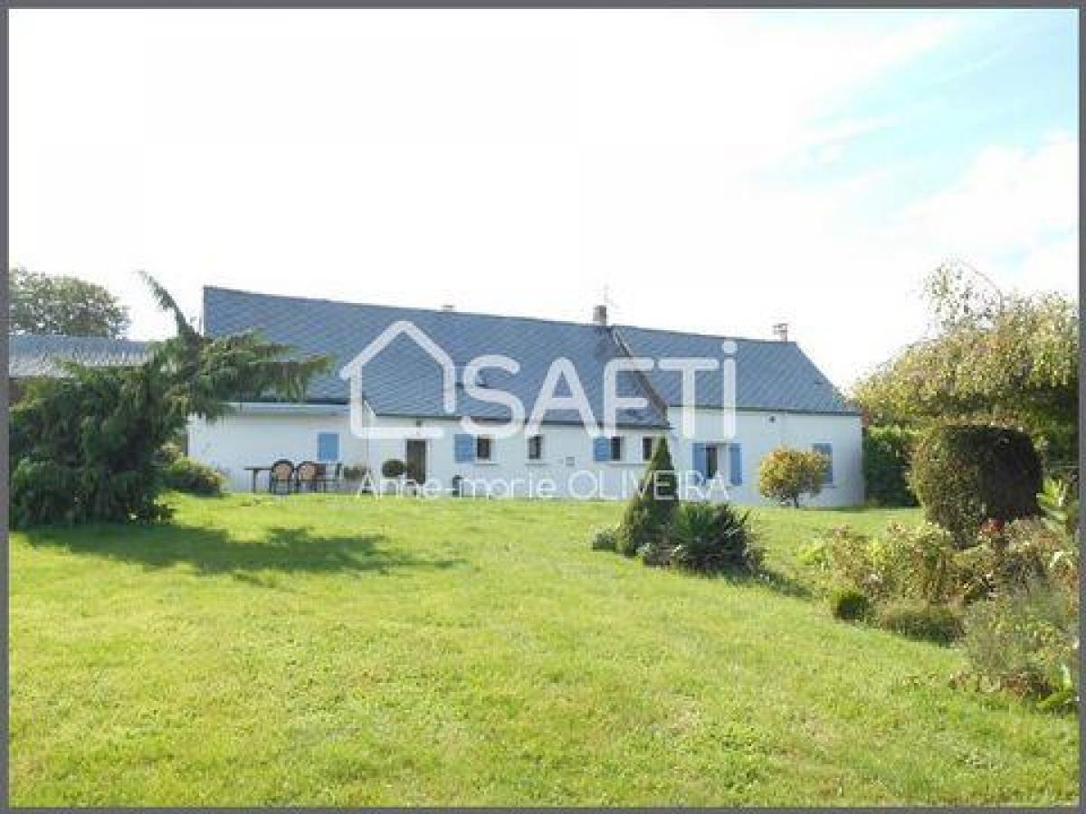 Picture of Home For Sale in Guise, Picardie, France